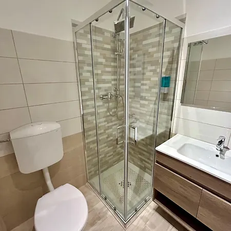 Zar 6 Διαμέρισμα Τεργέστη