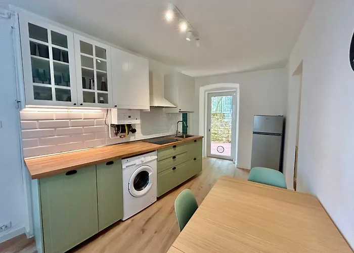 Apartment Zar 6 Trieste